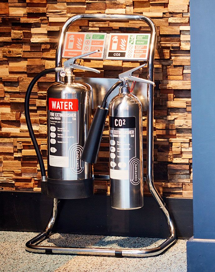 Silver Chrome Fire Extinguisher Set (Water, Co2, Stand, Signs)